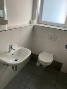 Duschbad-Ferienwohnung-Mannheim